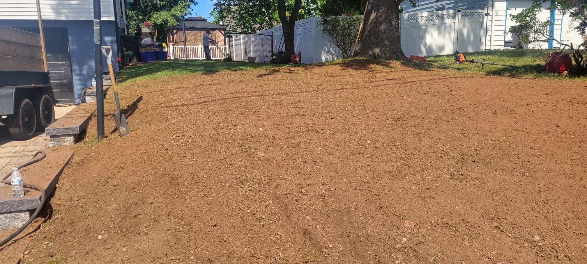 Lawn Maintenance & Cleanup work image 12