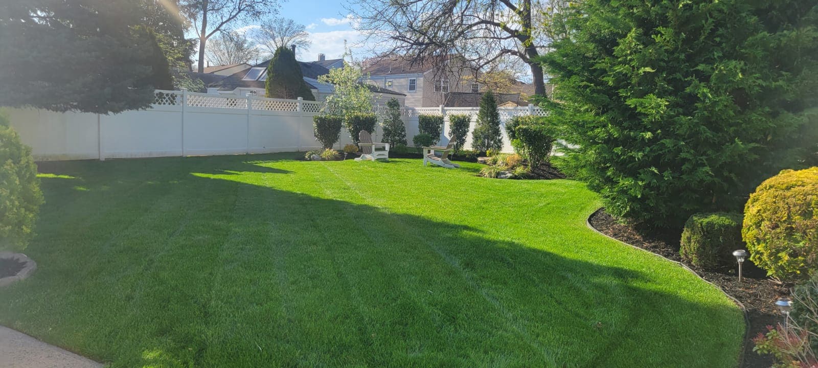 Lawn Maintenance & Cleanup work image 13