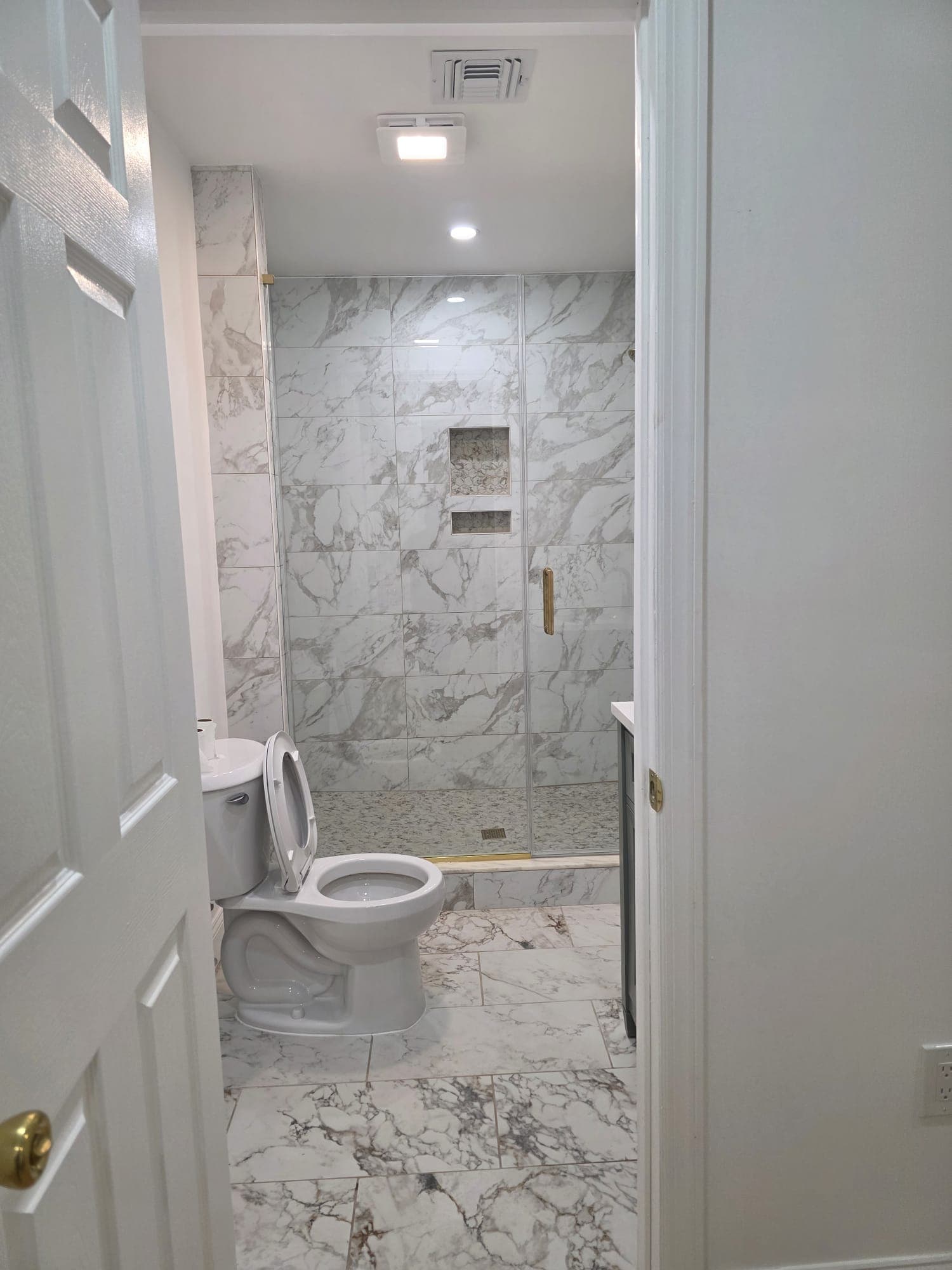 Exterior Remodeling work image 7